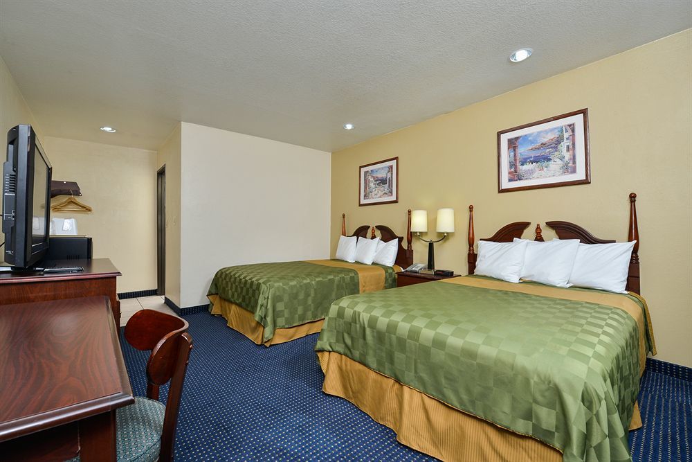 Days By Wyndham Motel